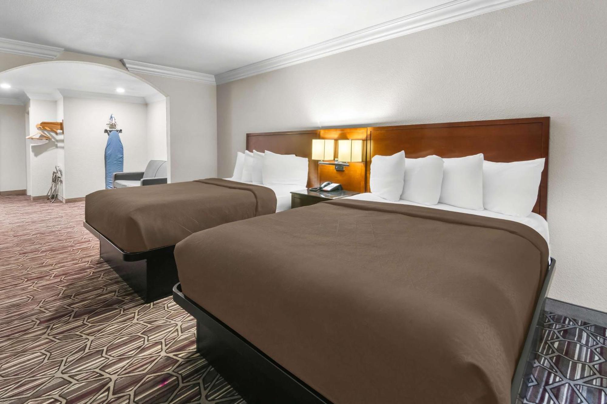 Surestay Plus By Best Western Fort Worth Benbrook Zewnętrze zdjęcie