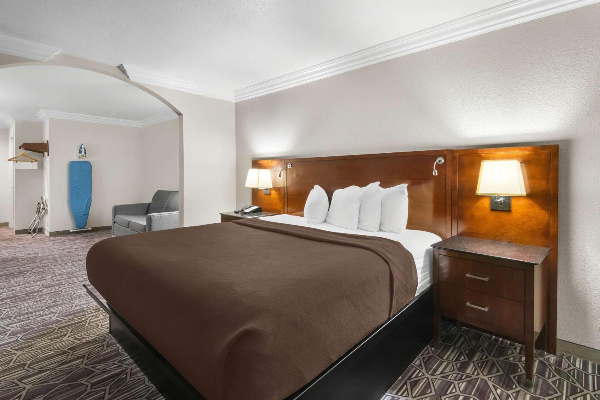 Surestay Plus By Best Western Fort Worth Benbrook Zewnętrze zdjęcie
